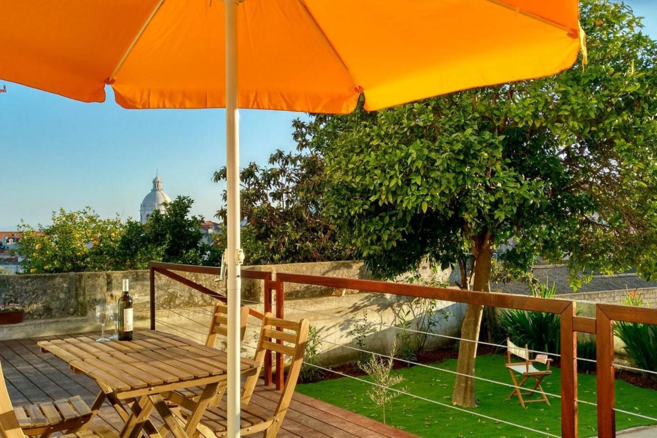 Central 2 Bedroom Apt W/Garden And Pantheon Views Лиссабон Экстерьер фото