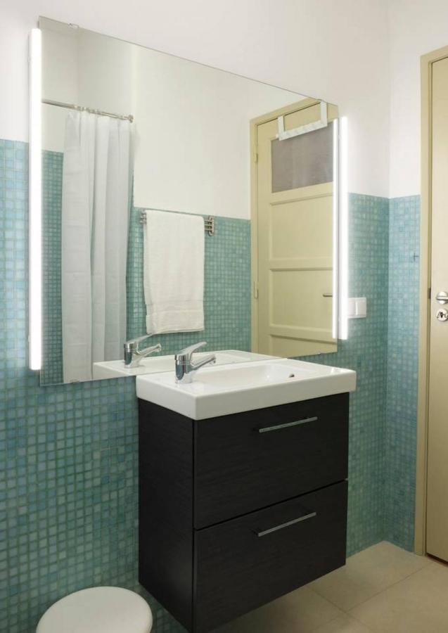 Central 2 Bedroom Apt W/Garden And Pantheon Views Лиссабон Экстерьер фото