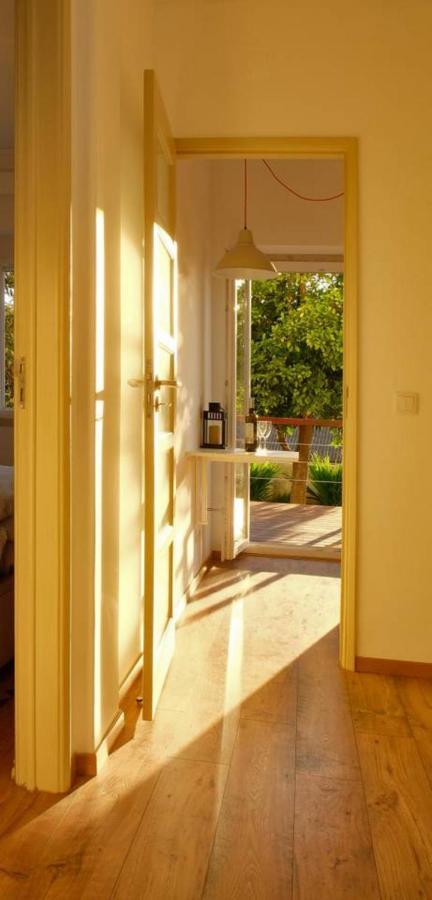 Central 2 Bedroom Apt W/Garden And Pantheon Views Лиссабон Экстерьер фото
